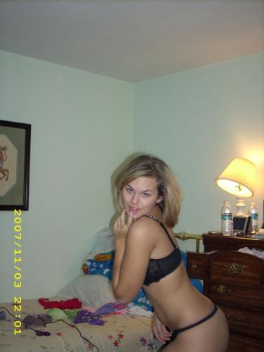 Naughty Blonde Amateur Private Moments